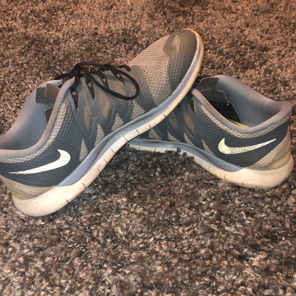 Nike Free Runs 5.0 - Picture 3 of 3